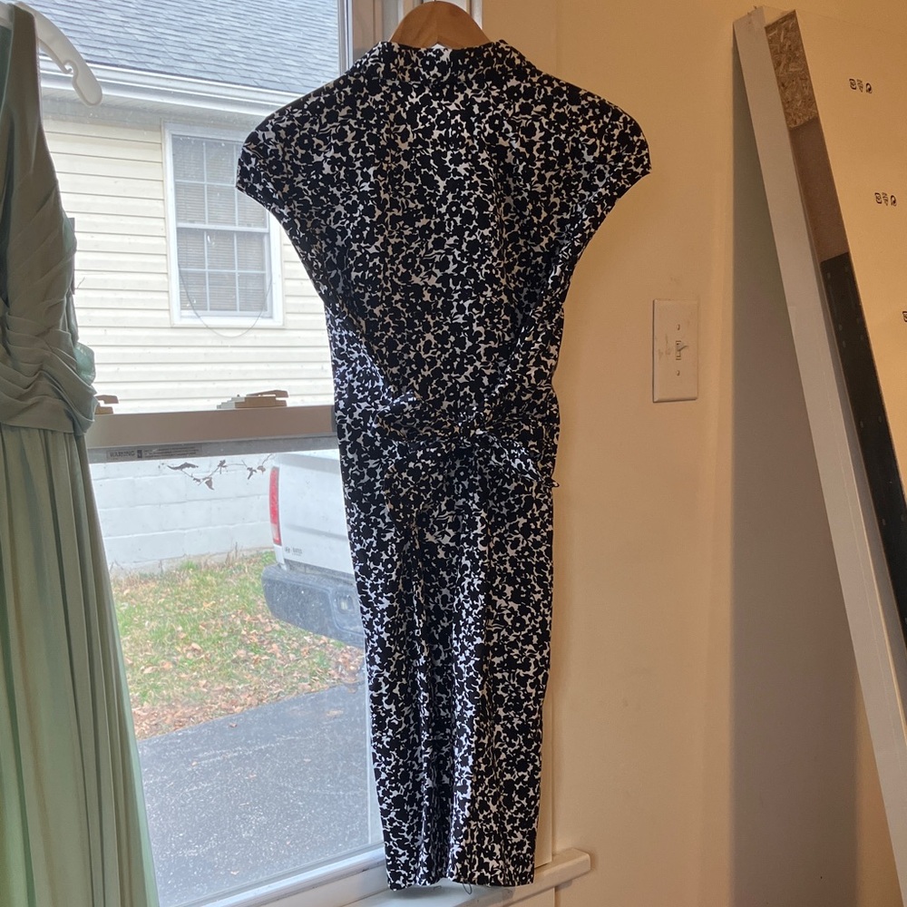 100% cotton Tommy Hilfiger button up dress, size small, black and white floral